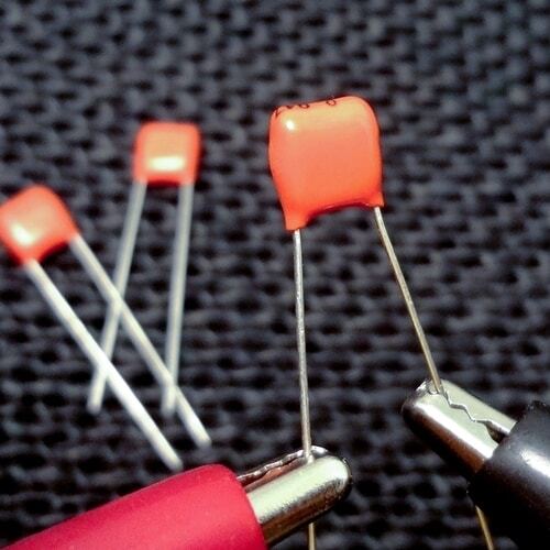 10 % DE BOUCHONS POLY